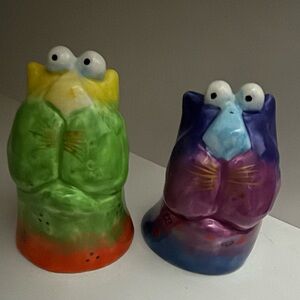 Vintage Joy Cats Salt and Pepper Shakers